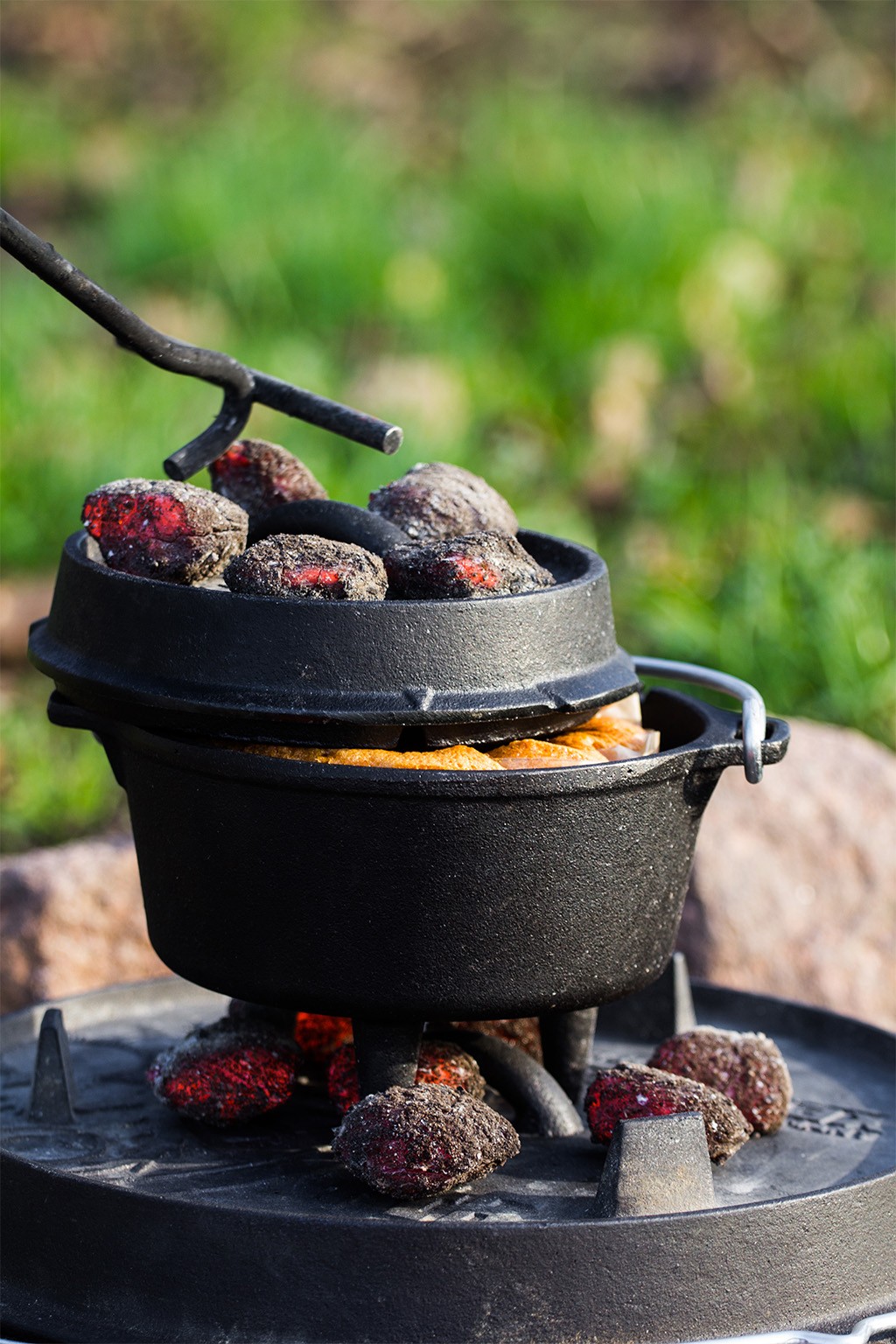 Petromax Feuertopf ft1 (Dutch Oven) mit Füßen online bestellen Grill